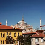 Star Hotel