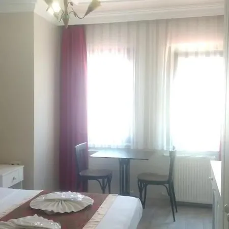 Star Hotel