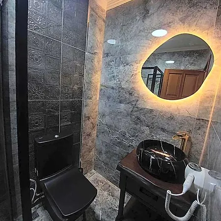 Star Hotel