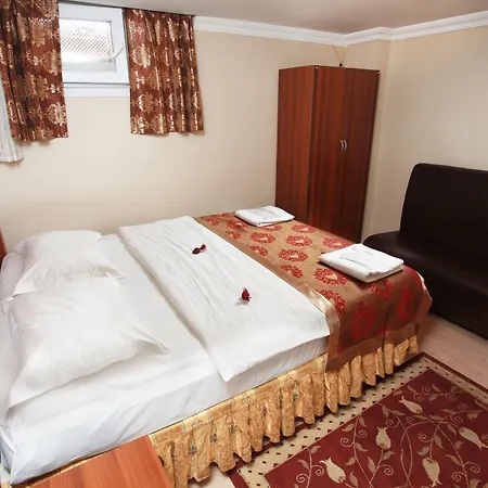 Hotel Star 3*