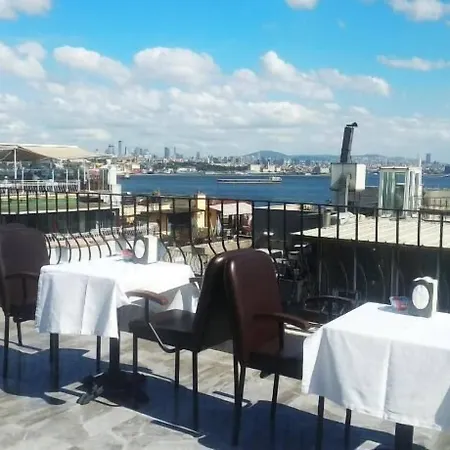 Star Hotel